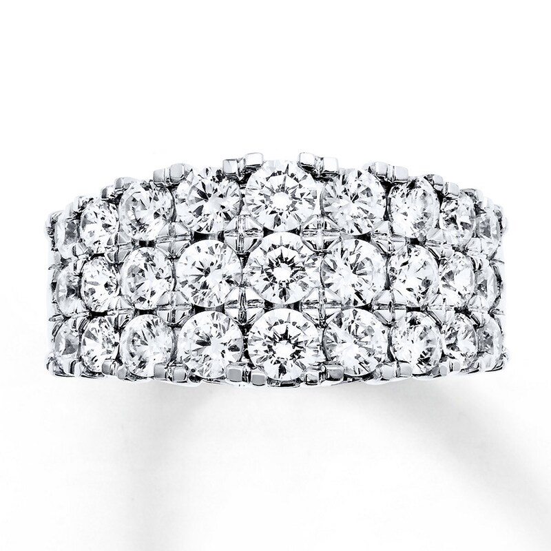 Main Image 4 of Previously Owned Diamond  Anniversary Band 2-1/4 ct tw Round 18K White Gold