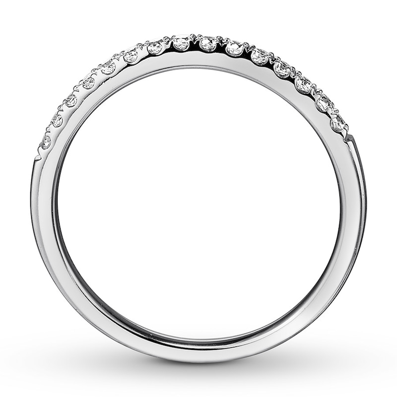 Main Image 2 of Previously Owned Diamond Wedding Band 1/6 ct tw Round 14K White Gold