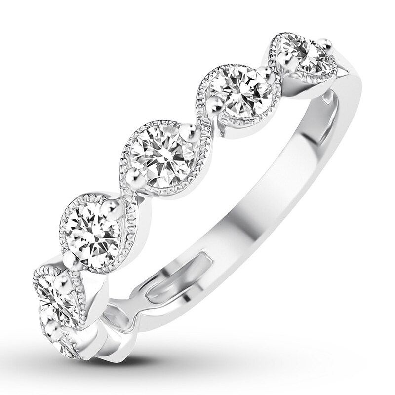 Main Image 4 of Previously Owned Diamond Anniversary Ring 7/8 ct tw Round 14K White Gold