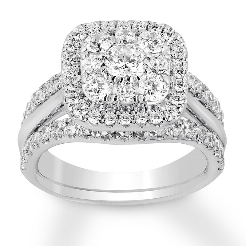 Main Image 1 of Previously Owned Diamond Engagement Ring 2 ct tw Round-cut 14K White Gold