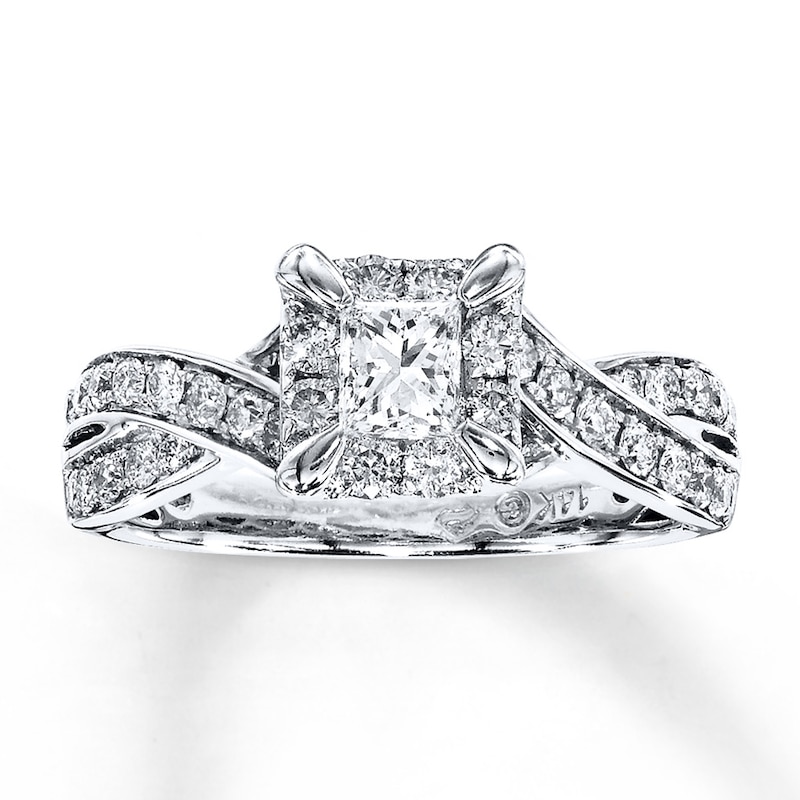Previously Owned Diamond Engagement Ring ct tw Princess-cut 14K Gold