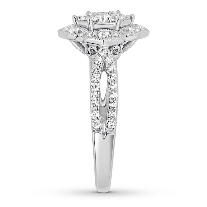 Main Image 3 of Previously Owned Diamond Engagement Ring 1/2 ct tw Round-cut 14K White Gold