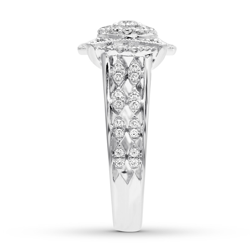 Main Image 2 of Previously Owned Diamond Engagement Ring 3/4 ct tw Round-cut 14K White Gold