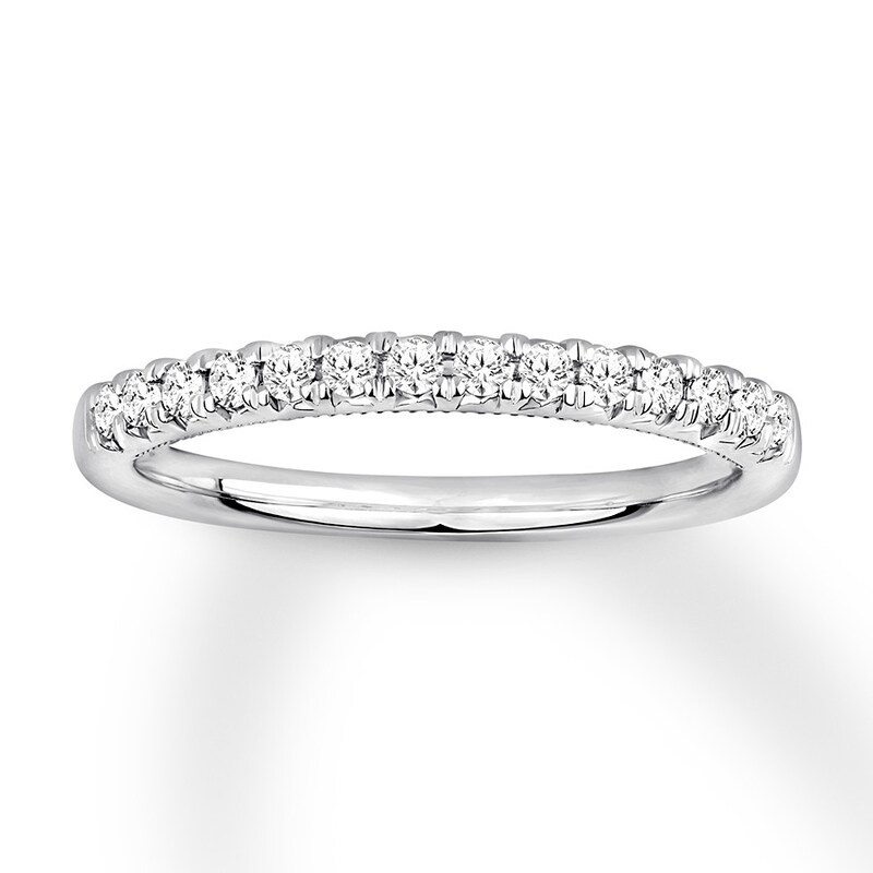 Main Image 1 of Previously Owned Diamond Anniversary Ring 1/4 ct tw Round 14K White Gold