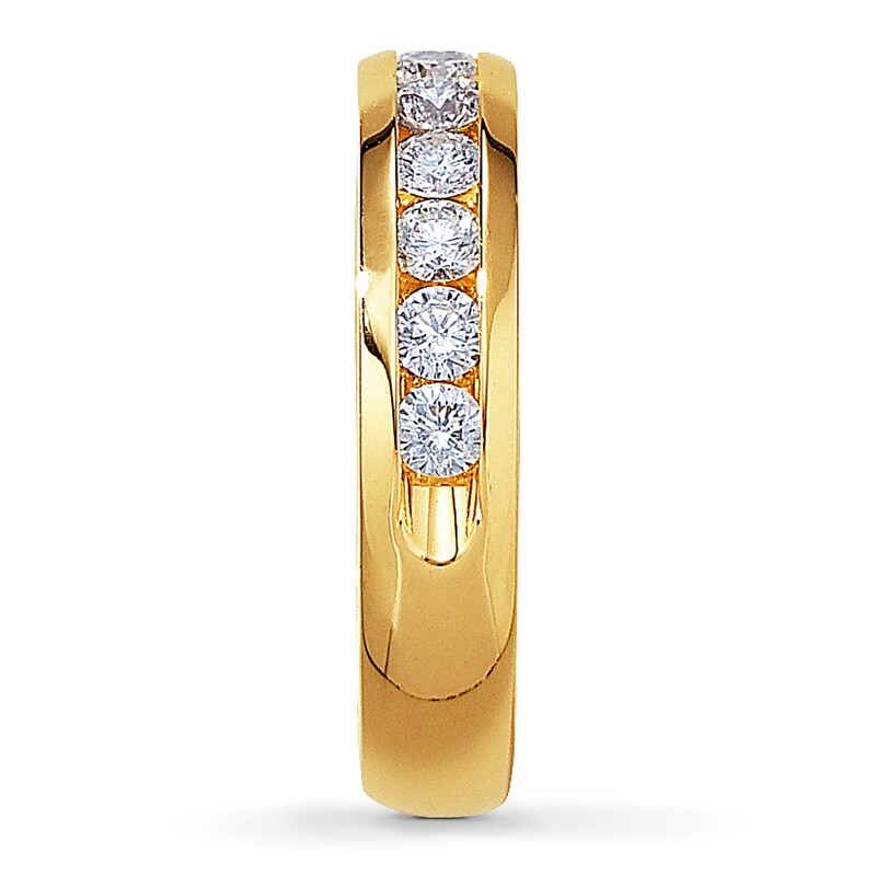 Previously Owned Diamond Anniversary Ring 1/ ct tw Round-cut 14K Gold