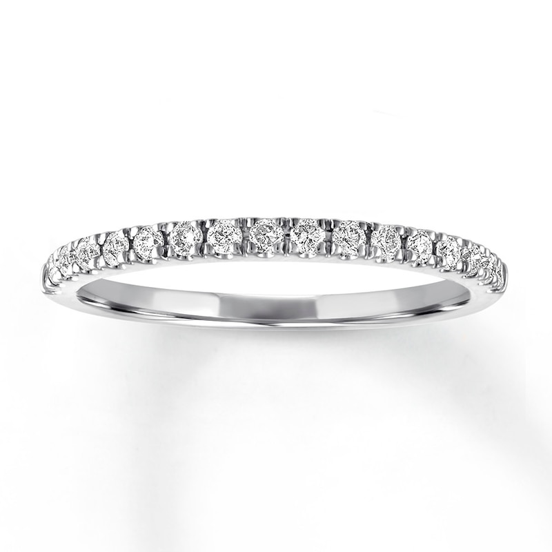 Main Image 1 of Previously Owned Diamond Anniversary Band 1/4 ct tw Round-cut Platinum