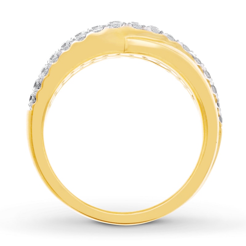 Main Image 2 of Previously Owned Diamond Ring 7/8 ct tw Round-cut 14K Yellow Gold