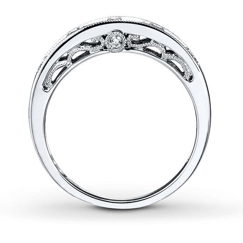 Main Image 2 of Previously Owned Natural Sapphire Ring 1/15 ct tw Diamonds 14K White Gold