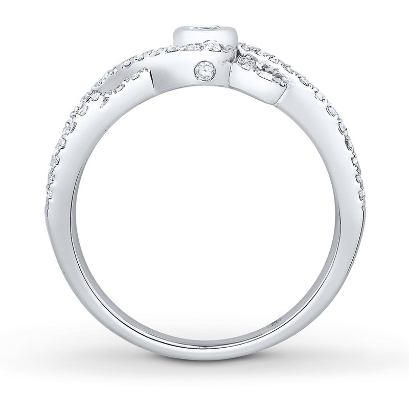 Main Image 2 of Previously Owned Diamond Ring 1/2 carat tw Round-cut 14K White Gold