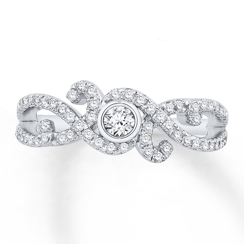 Main Image 3 of Previously Owned Diamond Ring 1/2 carat tw Round-cut 14K White Gold