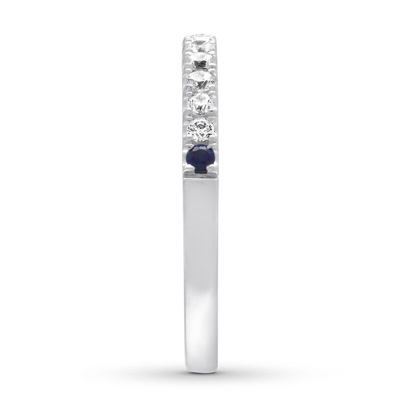 Main Image 3 of Previously Owned Vera Wang WISH Wedding Band 3/8 ct tw Diamonds 14K White Gold