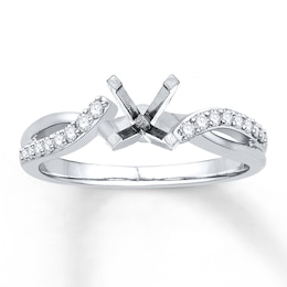 Previously Owned Diamond Engagement Ring Setting 1/5 ct tw Round 14K White Gold