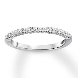 Previously Owned Diamond Wedding Band 1/6 carat tw Round 14K White Gold