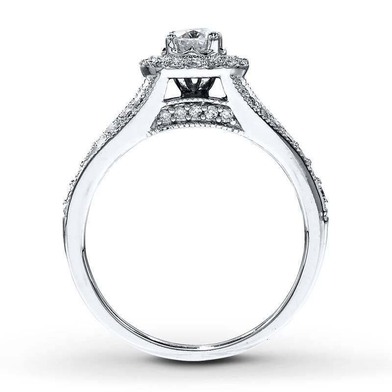Main Image 2 of Previously Owned Diamond Engagement Ring 5/8 ct tw Round-cut 14K White Gold