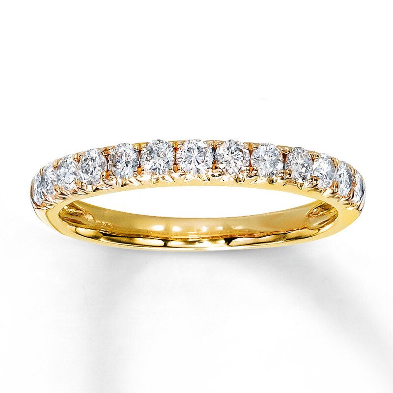 Main Image 1 of Previously Owned Diamond Ring 1/2 ct tw Round-cut 14K Yellow Gold