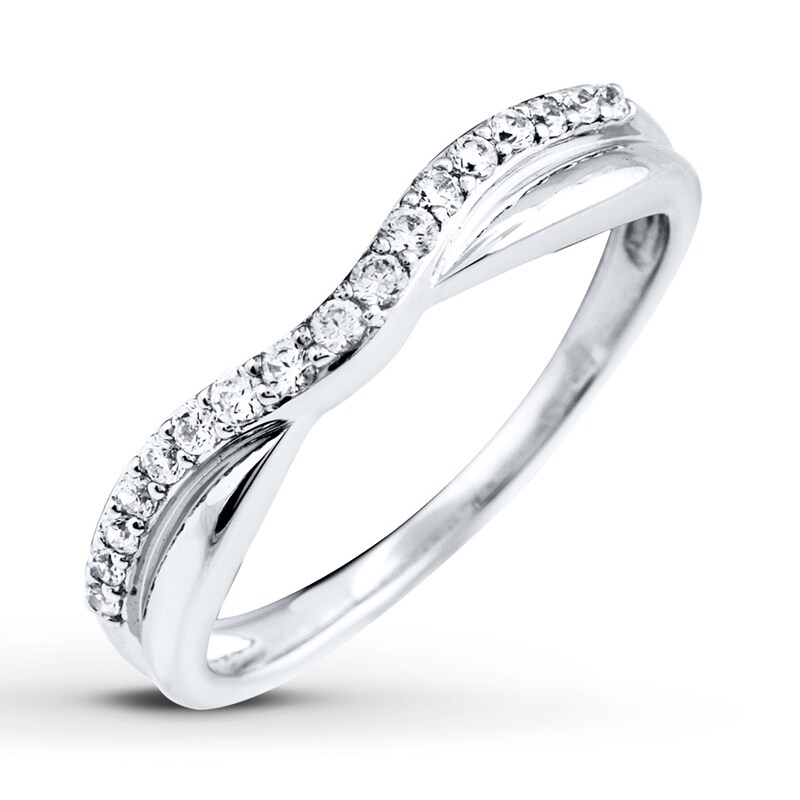 Main Image 1 of Previously Owned Diamond Anniversary Band 1/4 ct tw Round-cut 14K White Gold
