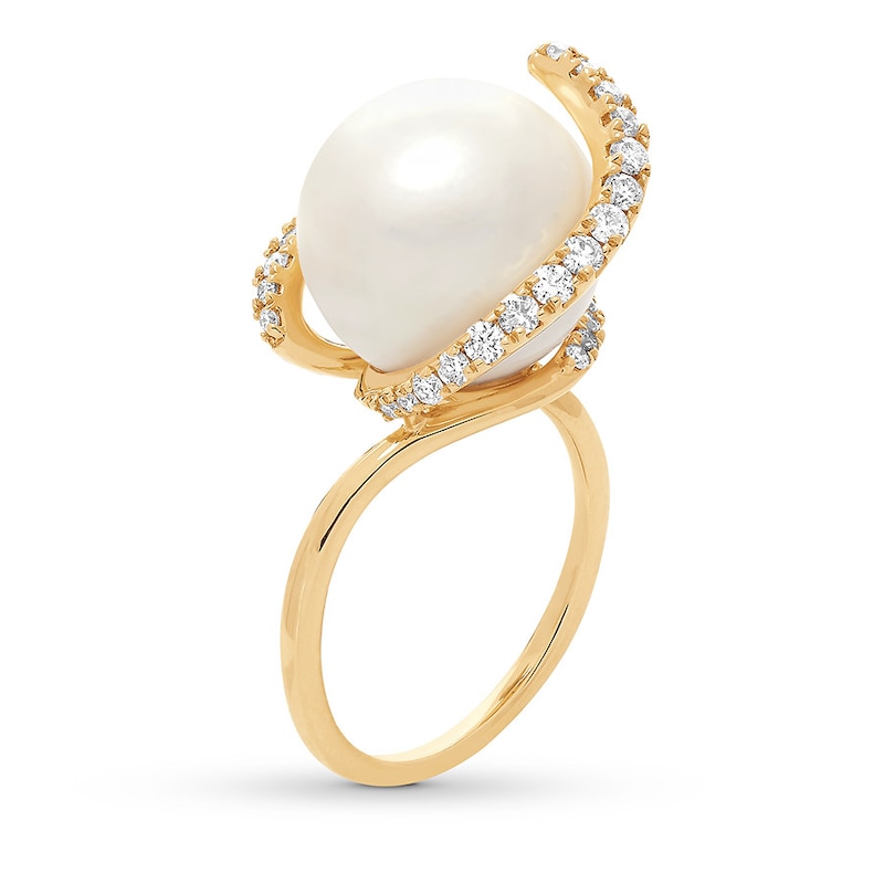 Main Image 4 of Previously Owned Honora Cultured Pearl Ring 1/2 ct tw Diamonds 14K Yellow Gold
