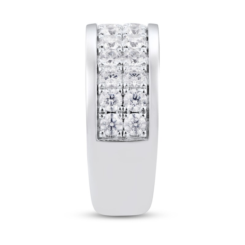 Main Image 2 of Previously Owned Diamond Ring 1-1/2 ct tw Round 14K White Gold