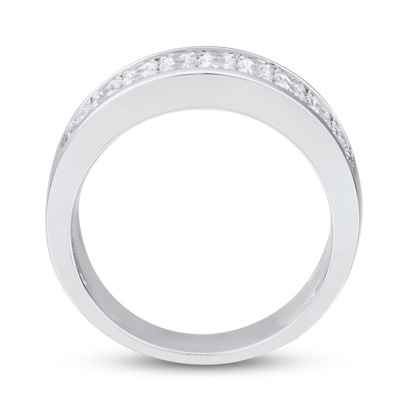 Main Image 3 of Previously Owned Diamond Ring 1-1/2 ct tw Round 14K White Gold