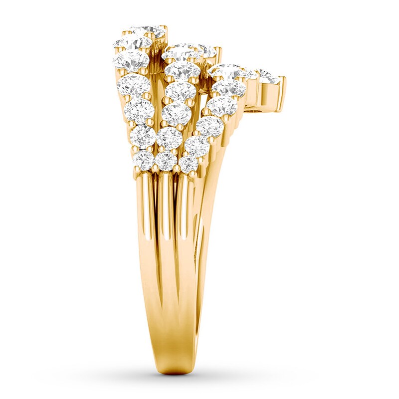Main Image 3 of Previously Owned Diamond Ring 1-1/4 carat tw Round 14K Yellow Gold
