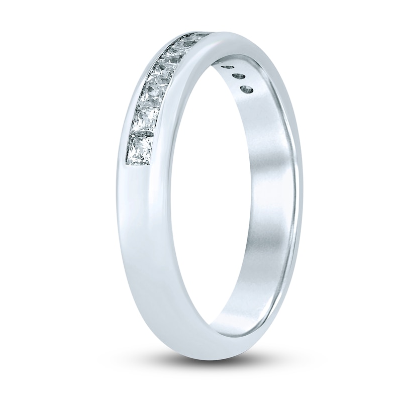 Main Image 2 of Previously Owned Diamond Anniversary Ring 1/2 ct tw Round 14K White Gold