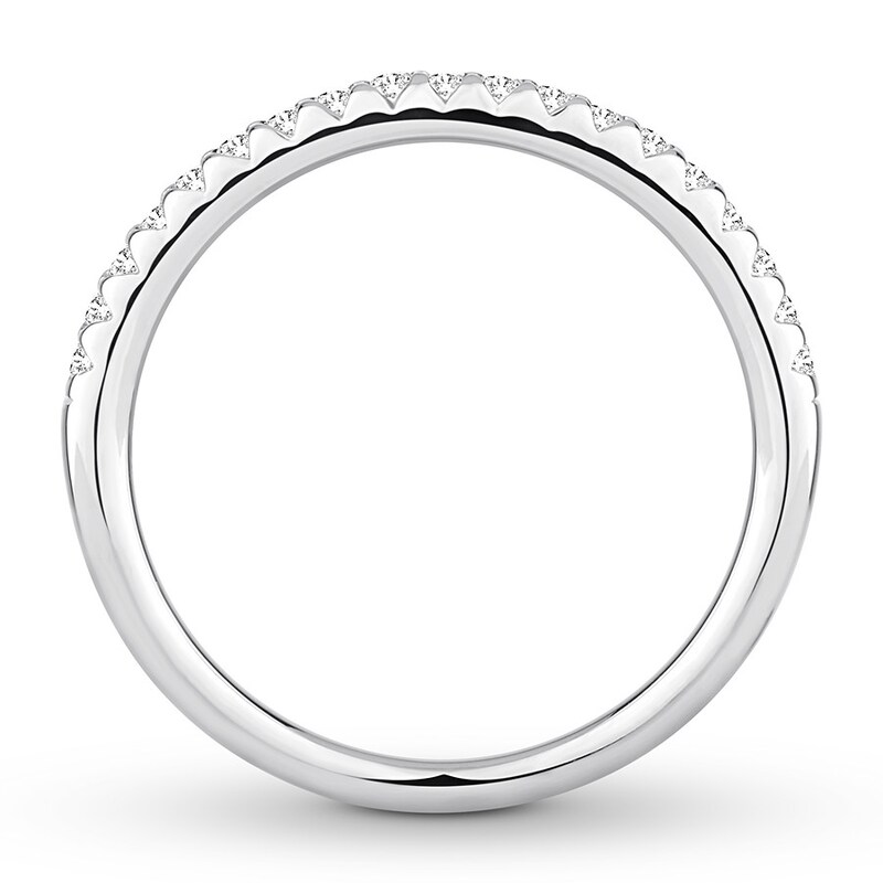 Main Image 2 of Previously Owned Diamond Wedding Band 1/5 carat tw Round 14K White Gold