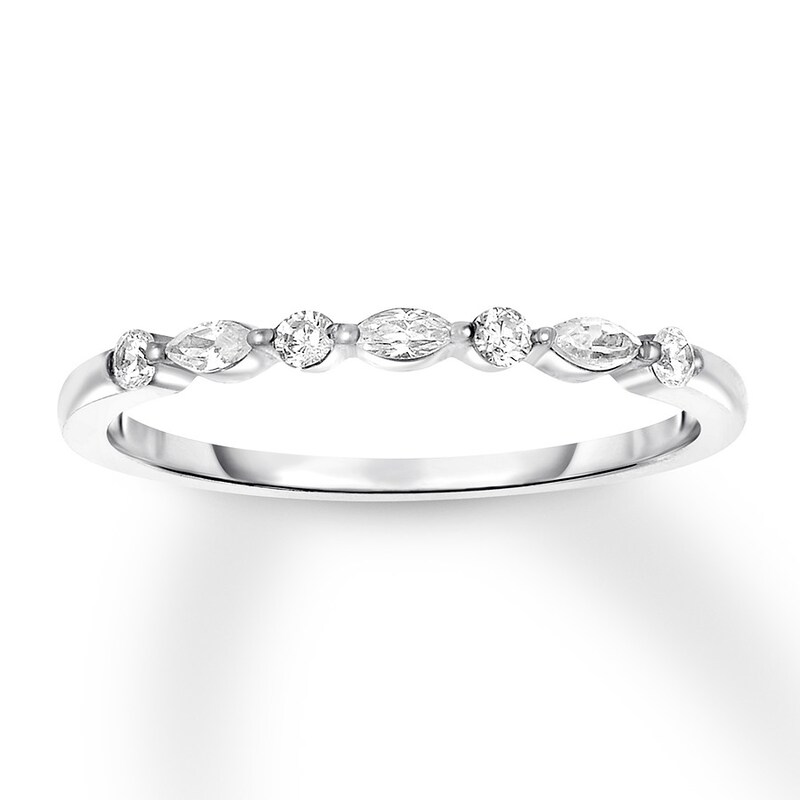 Main Image 1 of Previously Owned Diamond Anniversary Band 1/5 ct tw Marquise/Round 14K White Gold