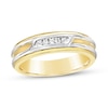 Thumbnail Image 1 of Previously Owned Men's Diamond Ring 1/10 ct tw Round 10K Yellow Gold