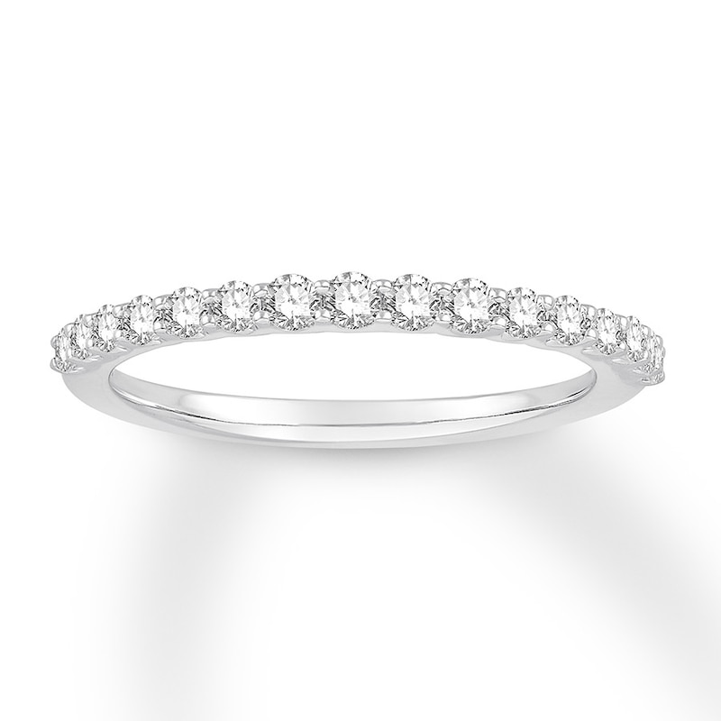 Main Image 1 of Previously Owned Diamond Wedding Band 3/8 carat tw Round 14K White Gold