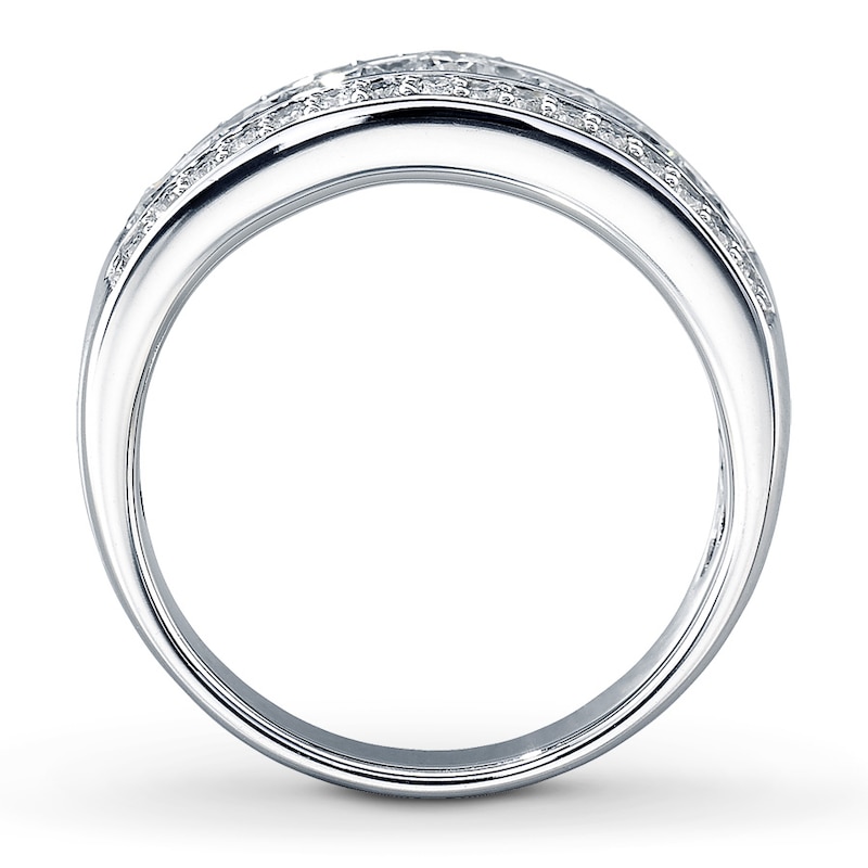 Main Image 2 of Previously Owned Diamond Ring 1 ct tw Round-Cut 14K White Gold