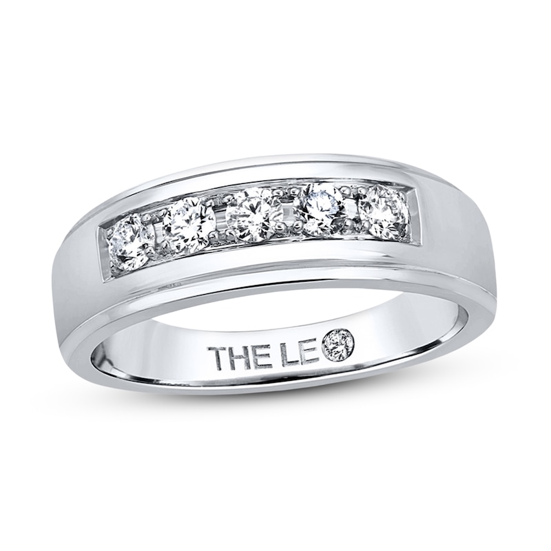 Main Image 1 of Previously Owned Men's Leo Diamond Wedding Band 1/2 ct tw Round 14K White Gold
