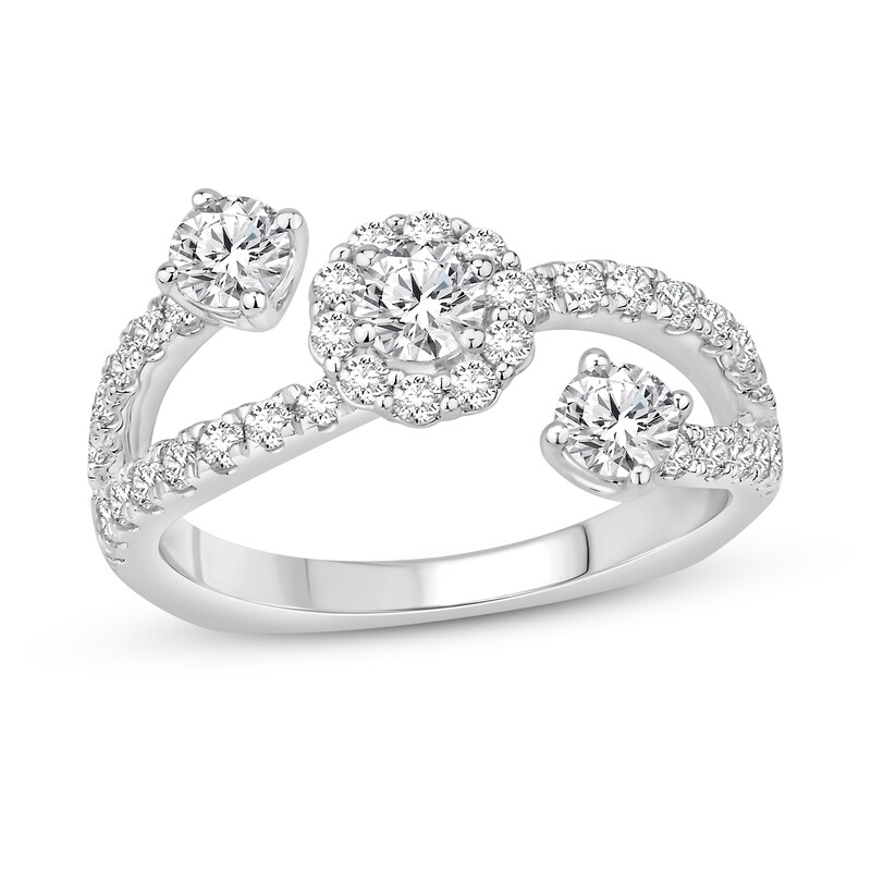 Main Image 1 of Previously Owned Diamond Ring 1 1/4 ct tw Round 18K White Gold