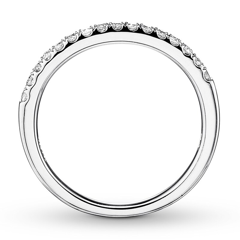 Main Image 2 of Previously Owned Diamond Wedding Band 1/10 ct tw Round-cut 14K White Gold