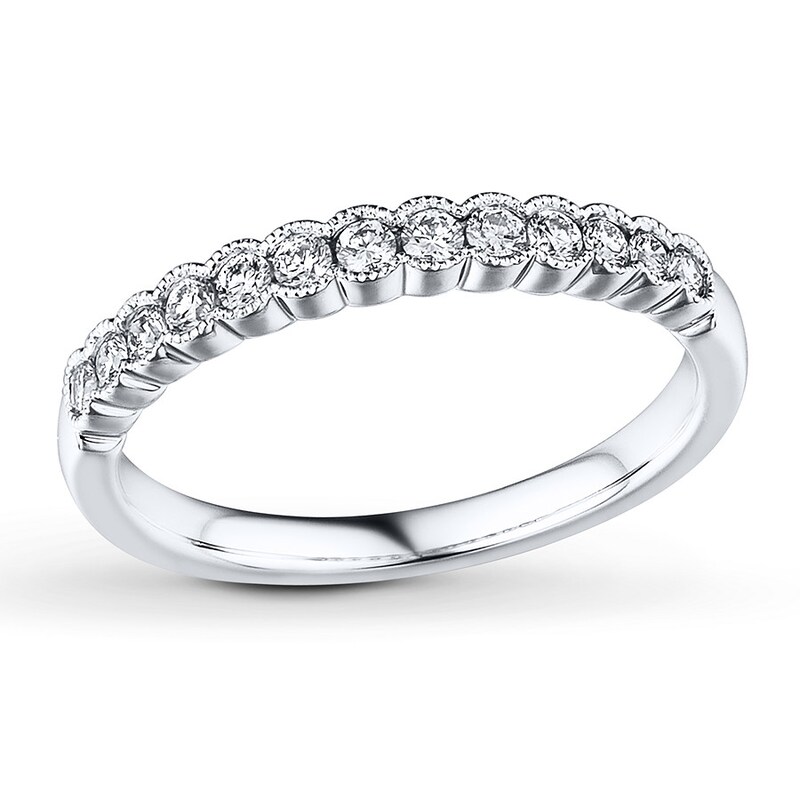 Main Image 1 of Previously Owned Diamond Anniversary Band 1/4 ct tw Round-cut Platinum