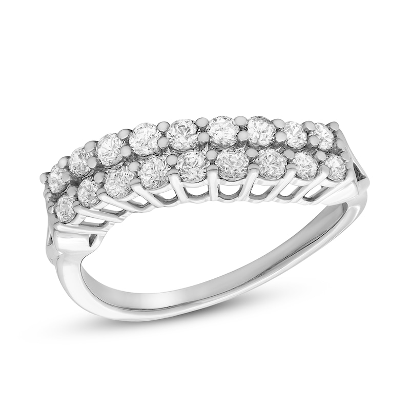 Main Image 1 of Previously Owned Diamond Ring 5/8 ct tw Round 10K White Gold
