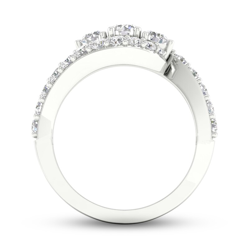 Main Image 4 of Previously Owned Diamond 3-Stone Ring 1-1/6 ct tw Round 14K White Gold