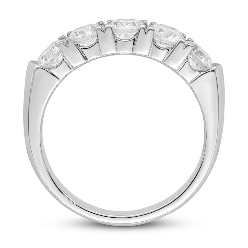 Main Image 2 of Previously Owned Diamond Anniversary Band 1 1/2 ct tw Round 14K White Gold