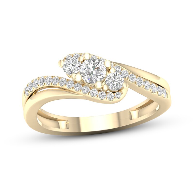 Main Image 1 of Previously Owned Diamond 3-Stone Ring 1/2 ct tw Round 10K Yellow Gold
