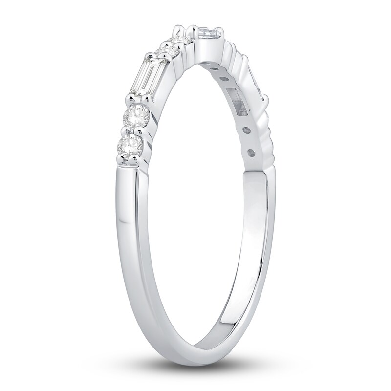 Main Image 2 of Previously Owned Diamond Anniversary Band 1/3 ct tw Baguette/Round Platinum