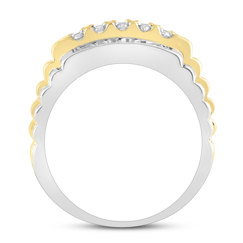 Main Image 3 of Previously Owned Diamond Wedding Band 1/2 ct tw Round 10K Two-Tone Gold