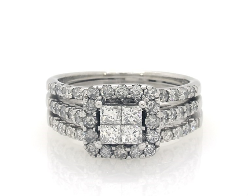 Main Image 1 of Previously Owned Princess & Round-Cut Diamond Ring 1-1/2 ct tw 14K White Gold