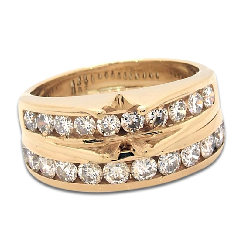 Main Image 1 of Previously Owned Diamond Bridal Set Setting 1-1/2 ct tw Round 14K Yellow Gold