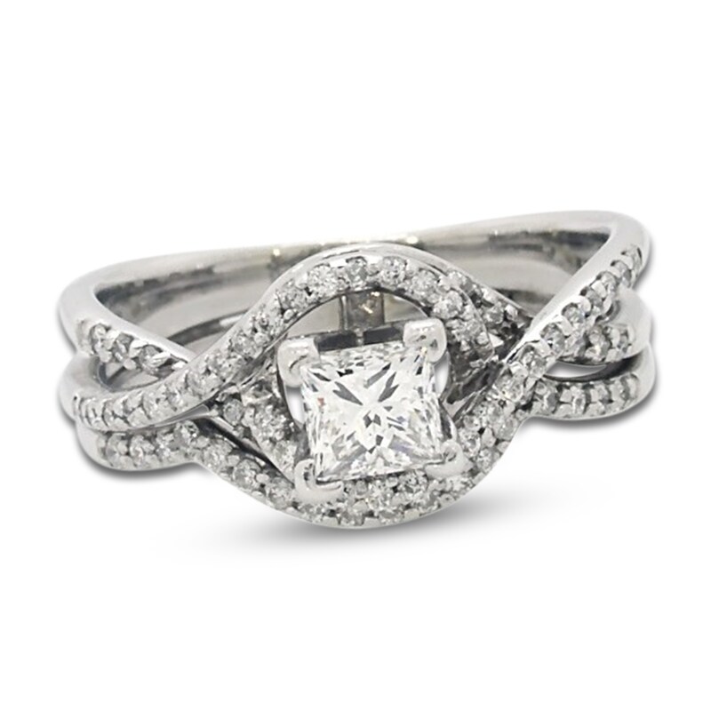 Main Image 1 of Previously Owned Diamond Bridal Set 3/4 ct tw Princess/Round 14K White Gold