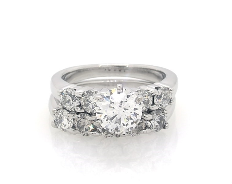 Main Image 1 of Previously Owned Diamond Ring 2-1/2 ct tw 14K White Gold