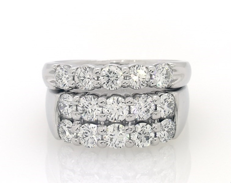 Main Image 1 of Previously Owned Diamond Bridal Set 2-7/8 ct tw 18K White Gold