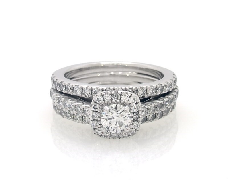 Main Image 1 of Previously Owned Diamond Ring 1-1/2 ct tw 14K White Gold