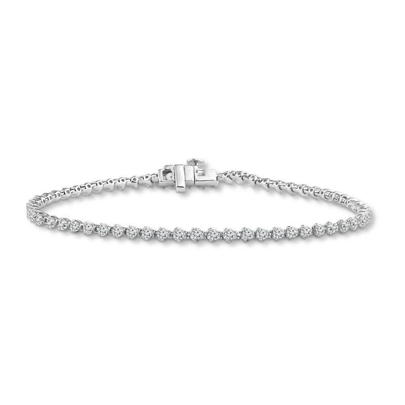 Previously Owned Diamond Tennis Bracelet ct tw Round 14K White Gold 7.25