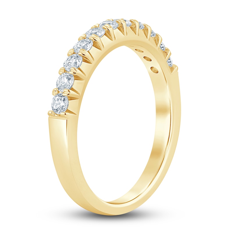 Main Image 2 of Previously Owned Diamond Anniversary Band 1/2 ct tw Round 14K Yellow Gold