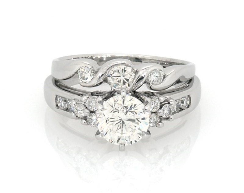 Previously Owned Round-Cut Diamond Bridal Set 1-3/4 ct tw 14K White Gold Size 4.75