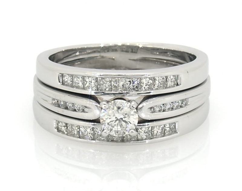 Main Image 1 of Previously Owned Princess & Round-Cut Diamond Bridal Set 7/8 ct tw 14K White Gold